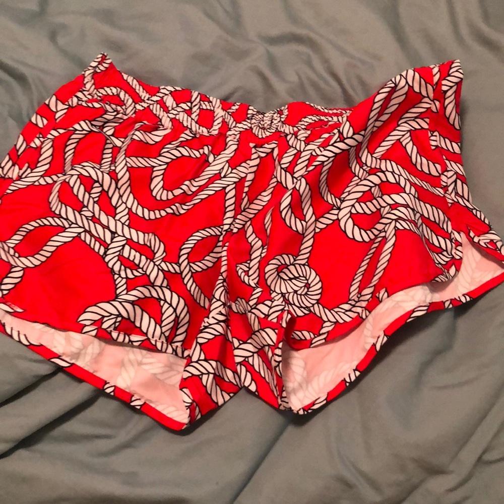 Shorts - Picture 3 of 3